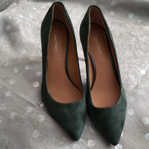 Calvin Klein Shoes - Calvin Klein shoes heels suede color green sz.6